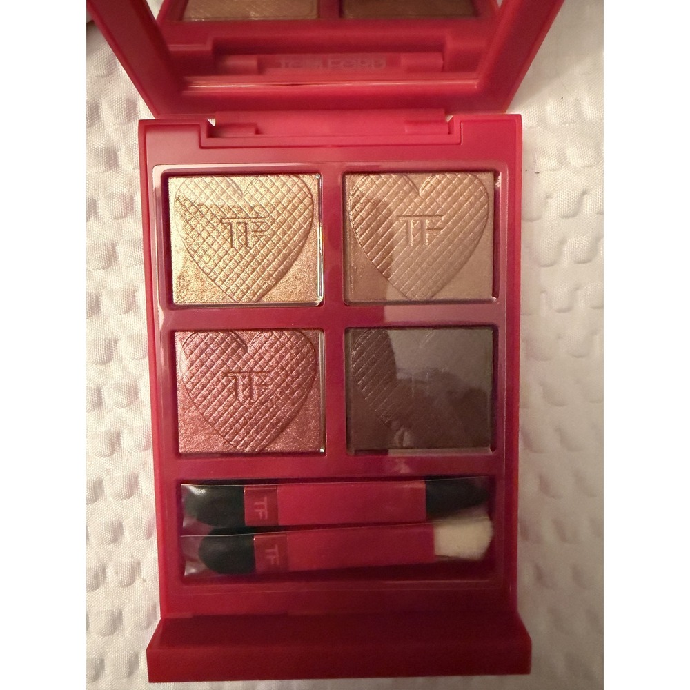 Tom Ford Eye Color Quad 04 Honeymoon Limited Edition Red Comp Eyeshadow Palette - Picture 2 of 5
